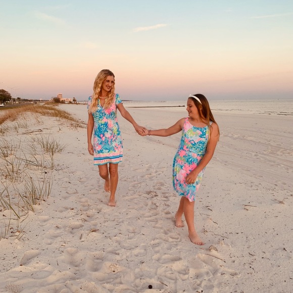 Lilly Pulitzer fished my wish dress. - Picture 3 of 6
